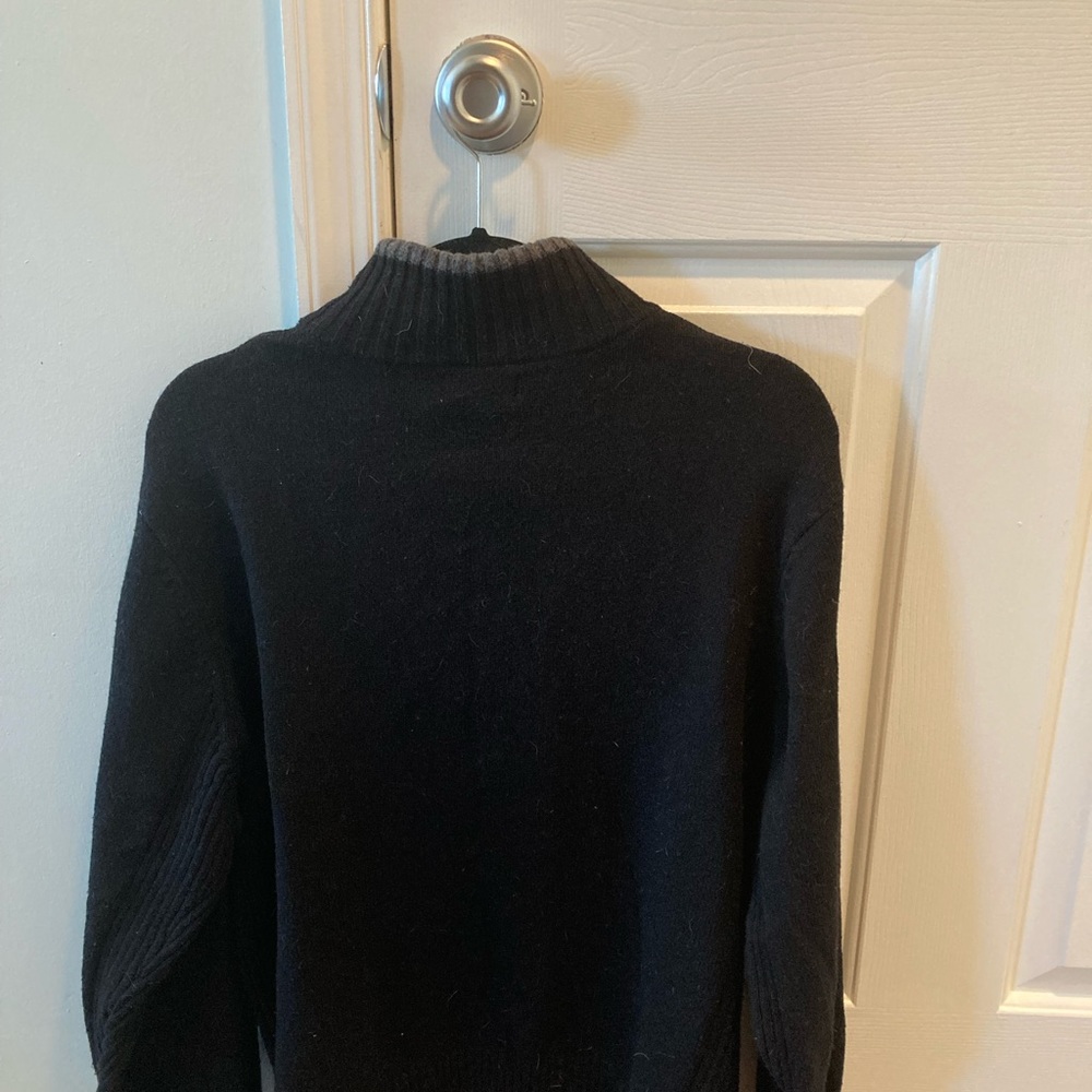 Sweater - Picture 2 of 3
